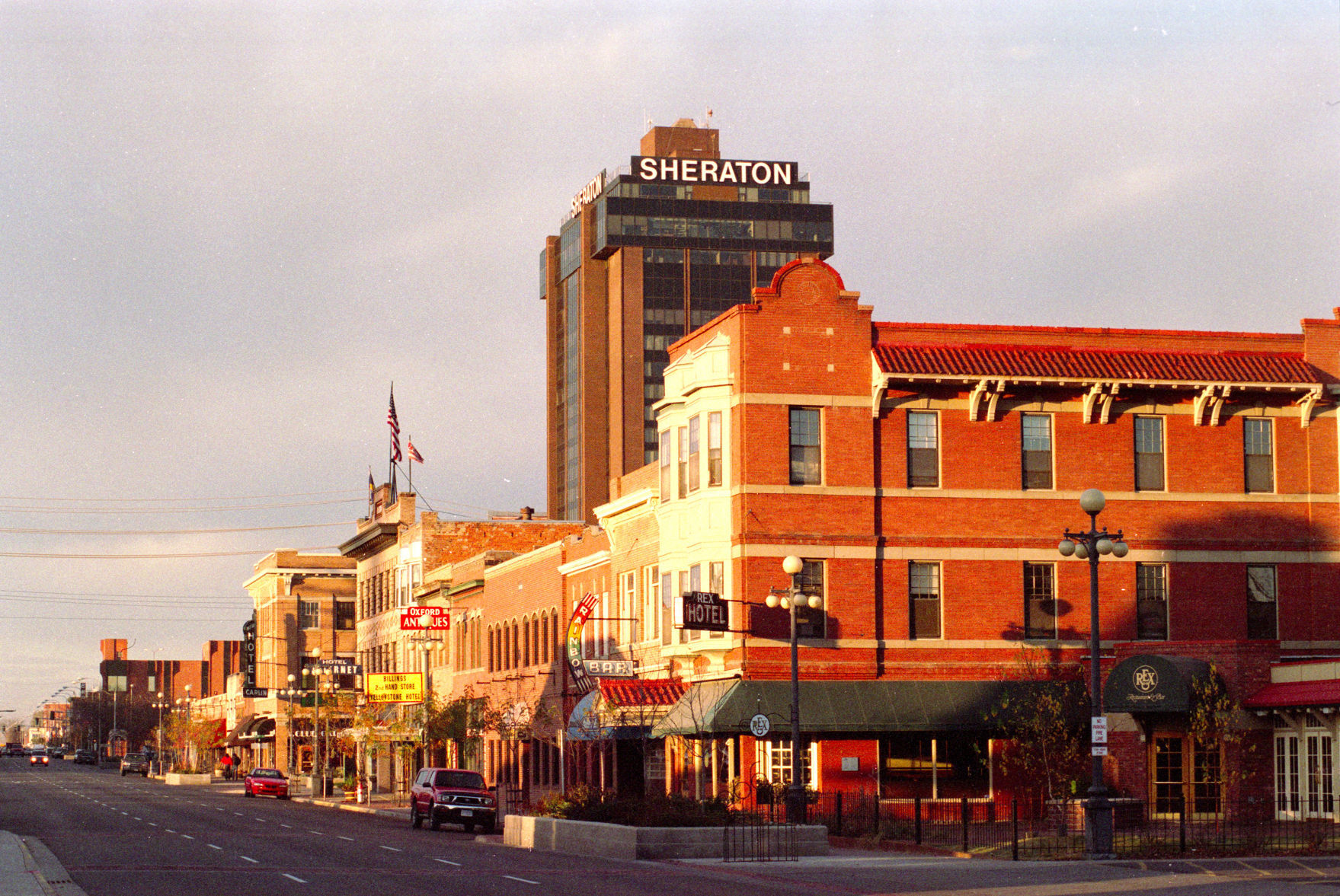 Montana Avenue looking west, 1999